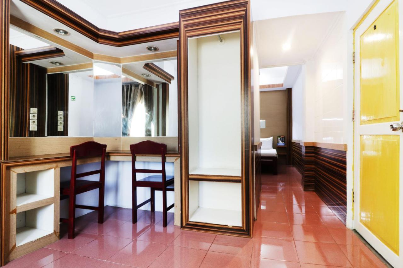 Mutiara Sari Hotel Macáçar Exterior foto